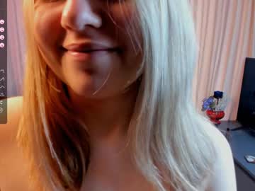 girl
        cwenehayworth cam image #14022