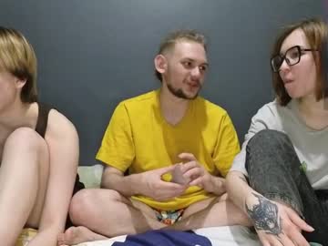 couple
        eva_ngel1on cam image #8624