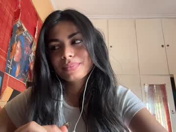 girl
        shirleendurrah cam image #35924