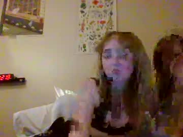 couple Live Sex Girls On Cam with carpetmunchers