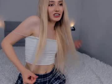 girl
        barbimia cam image #35932