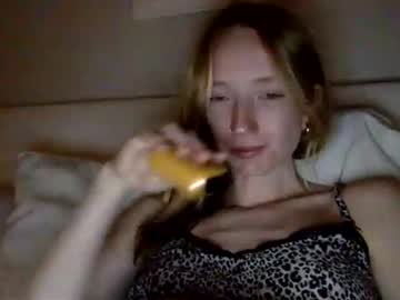girl Live Sex Girls On Cam with littlee_redd