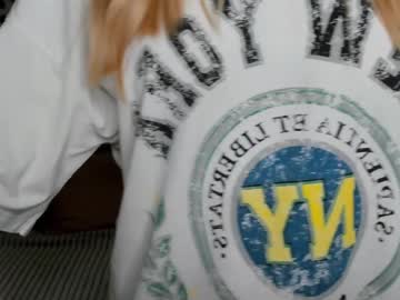 girl Live Sex Girls On Cam with melissa_babyss