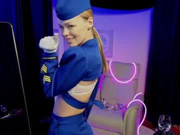girl
        bluesky_queen cam image #23707