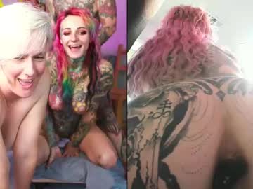 couple Live Sex Girls On Cam with goddexxofpleasure